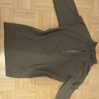Sporty Long-Sleeve Top