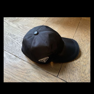 Cappellino Prada in nylon