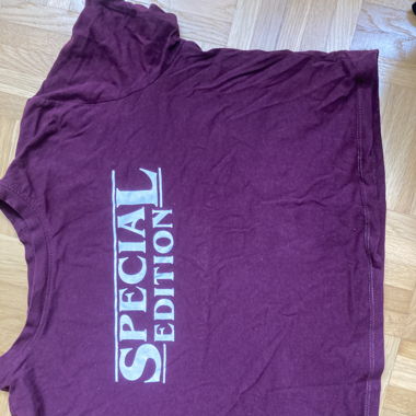 T-Shirt purple 