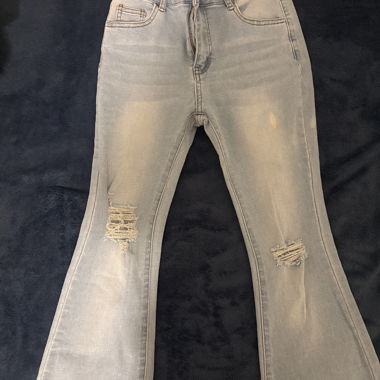 Jeans a zampa azzurri chiari,