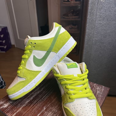 Nike SB Green Apple