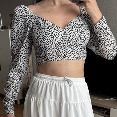 Top corto con stampa nero e bianco
