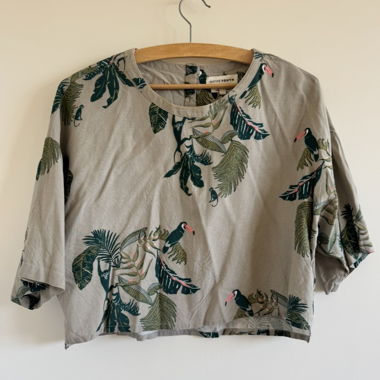 Native Youth printed linen type top