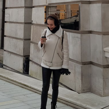 Winterjacke Kunstleder beige