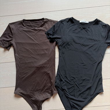 Lot de 2 bodies pour dames