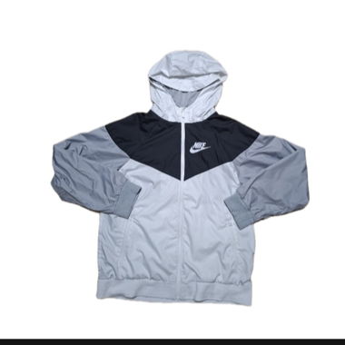 Nike Windbreaker Jacke (158-170 cm)