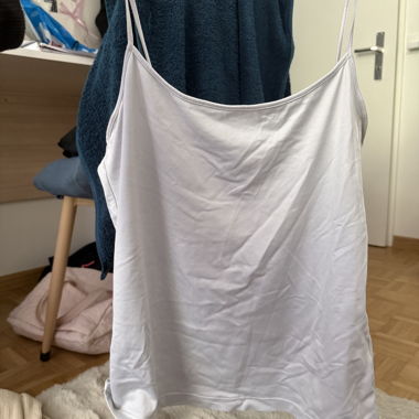 Top H&M con spalline sottili
