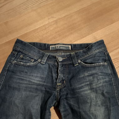 Low Jeans