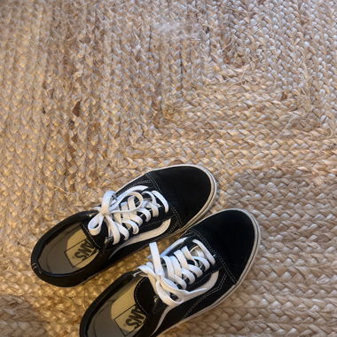 Vans noires
