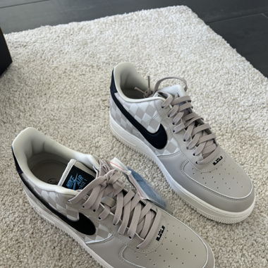 Nike Air Force 1 LeBron James Strive For Greatness