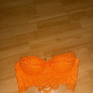 Top Orange