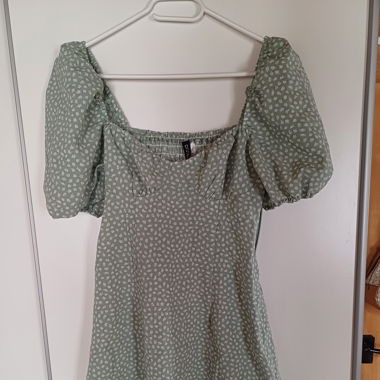 Floral Kleid