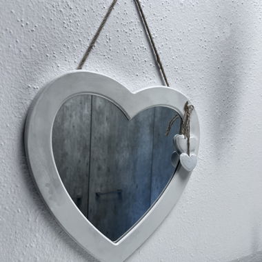 Miroir mural en forme de coeur blanc