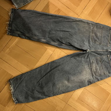 Jeans Bershka UE 38