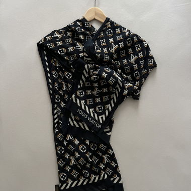 Louis Vuitton - Pareo Scarf - Limited Edition