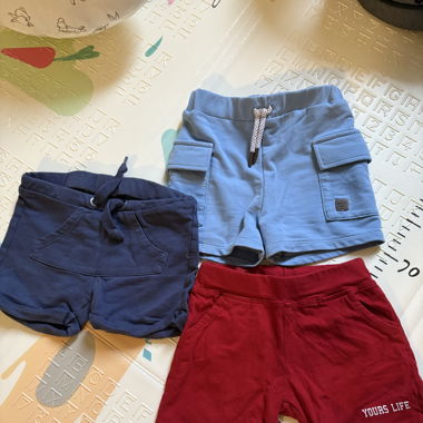 Pantaloncini da bebè  6-9 mesi