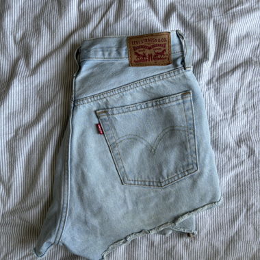 levi’s 501 jeans shorts