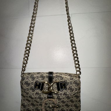 Borsa a tracolla Guess rara vintage con catena