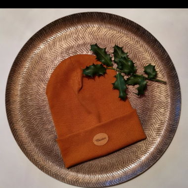 Handmade Mütze in Farbe Curry