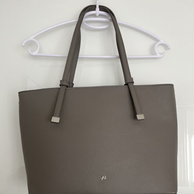 Handtasche