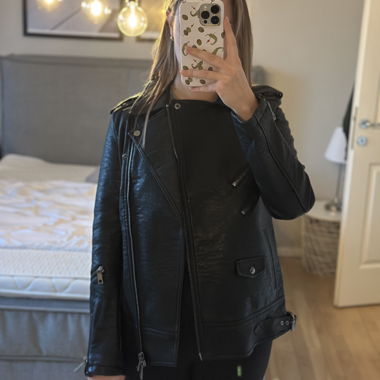 Urbancode Kunstleder Bikerjacke Schwarz UK 6