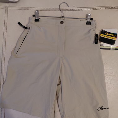 Short da ciclismo nuovo con etichetta