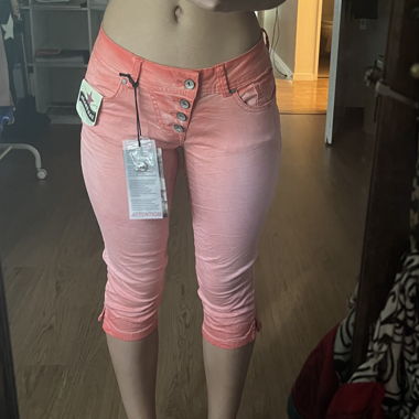 Pantaloni Capri Corallo