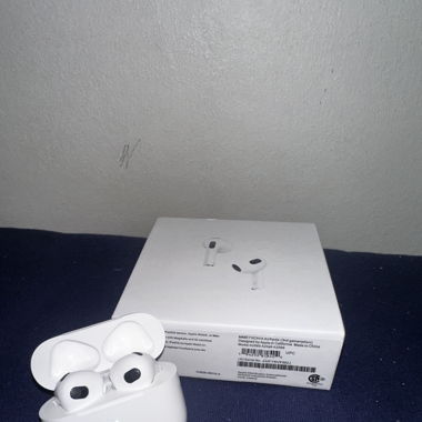 Airpods Neu!