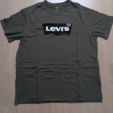 T-shirt Levis