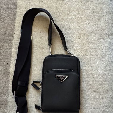 Borsa a tracolla Prada nera