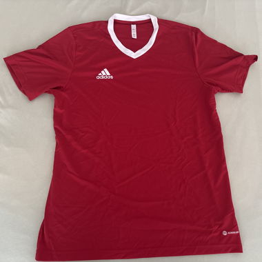 T-shirt de sport Adidas rouge