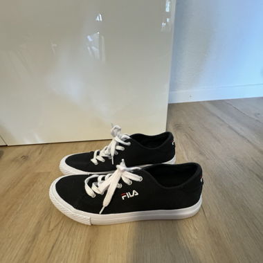 Fila - Canvas Sneaker - Pointer Classic Low Cut