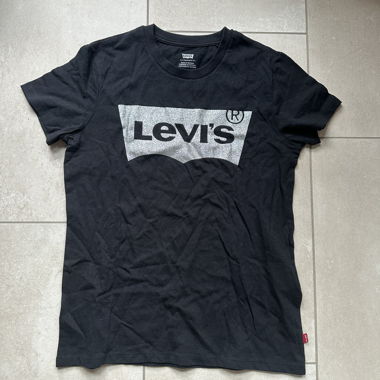 Levi’s tshirt XS