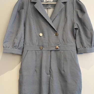 Checked jumpsuit with half sleeves