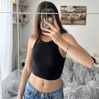 Basic black Top
