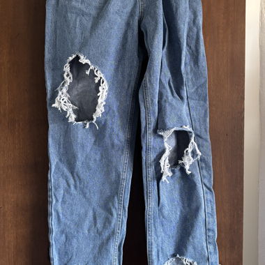 Jeans déchirés Mystery