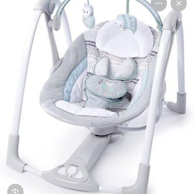 Balançoire pour bébé avec mobile