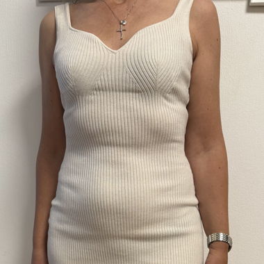 Robe moulante H&M, taille XS, couleur crème