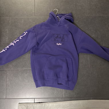 PULL&BEAR Naruto Collection Sasuke