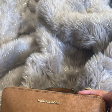 Michael kors hand bag