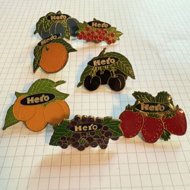 Lot de pin’s Hero fruits