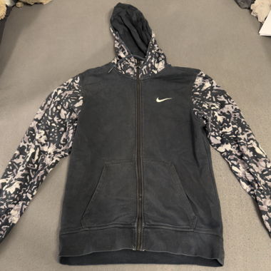 Felpa Nike con camouflage
