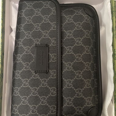 Gucci GG Supreme Bag