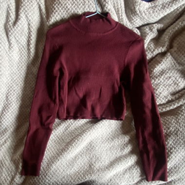 Crop Top, high neck burgundy