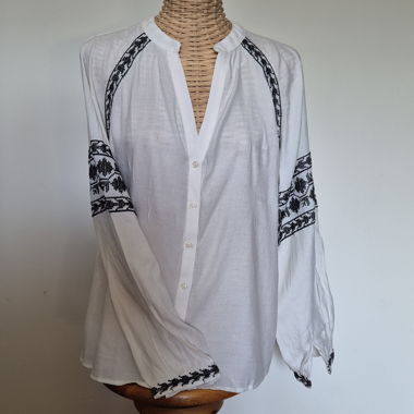 Blouse ZARA blanche brodée 