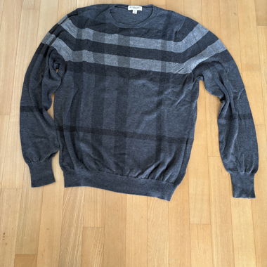 Burberry men's sweater