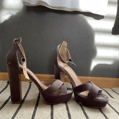 Samt Highheels