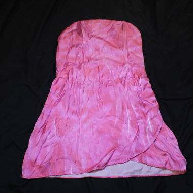 Robe rose sans bretelles