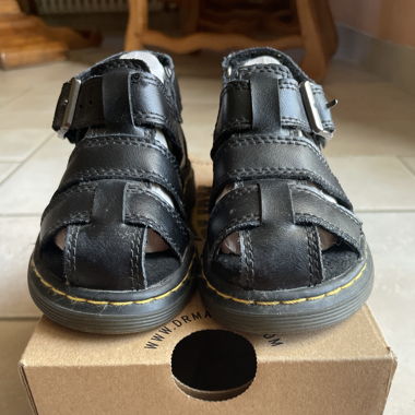 Dr Martens Sandales 27
