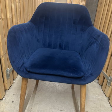 Blauer Lounge-Sessel
